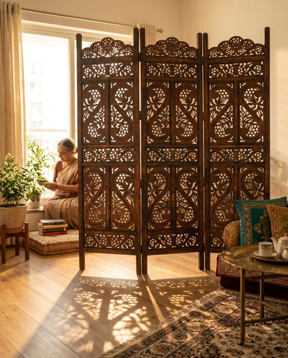 Handcrafted Wooden Partition Jali – Decorative Room Divider & Lattice Screen for Home & Office
